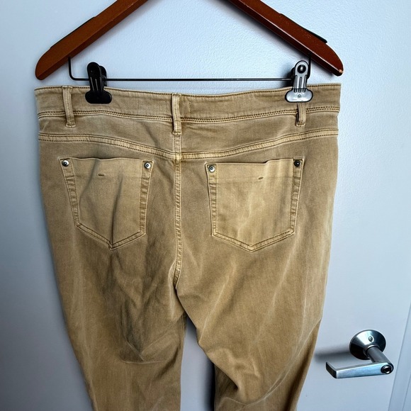 J Jill Authentic Fit Slim Ankle Tan Wash Denim Jeans Womens Size 12 - Picture 5 of 9